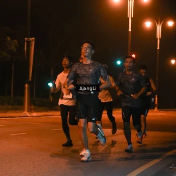 Runner Photo 8391913