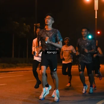 Runner Photo 8391917
