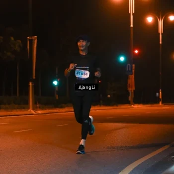 Runner Photo 8391942