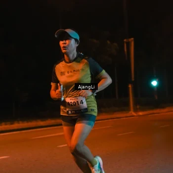 Runner Photo 8391984
