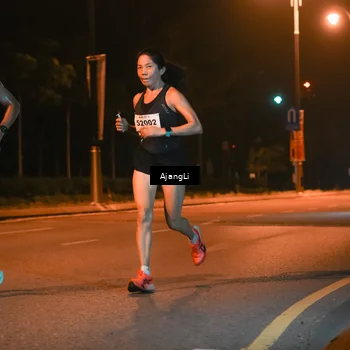 Runner Photo 8392012