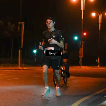 Runner Photo 8392026