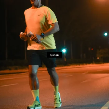 Runner Photo 8392042