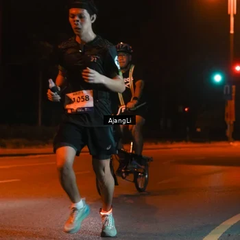 Runner Photo 8392044