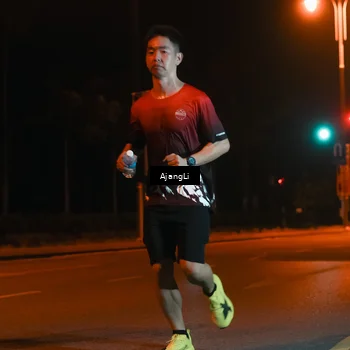Runner Photo 8392050