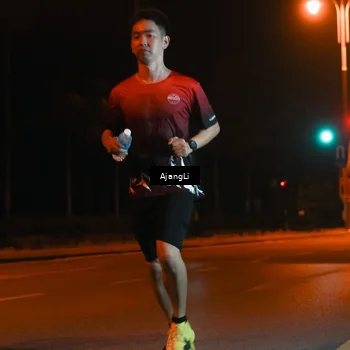 Runner Photo 8392051