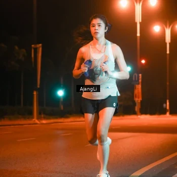Runner Photo 8392056