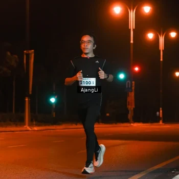 Runner Photo 8392067