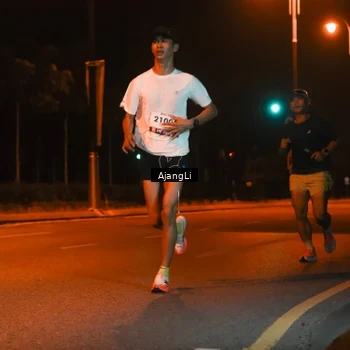 Runner Photo 8392082
