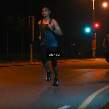 Runner Photo 8392095