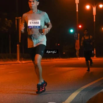 Runner Photo 8392096