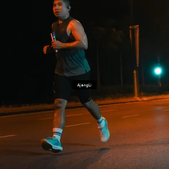 Runner Photo 8392108