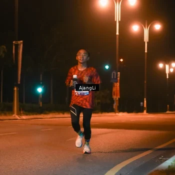 Runner Photo 8392117