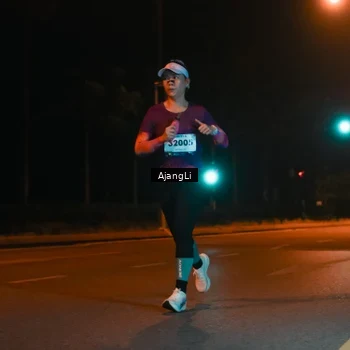 Runner Photo 8392136