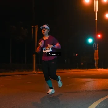 Runner Photo 8392137