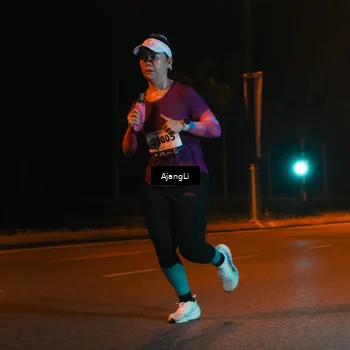 Runner Photo 8392140
