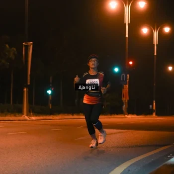 Runner Photo 8392146