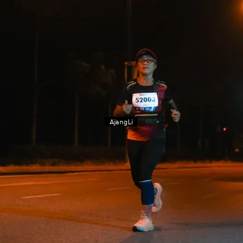Runner Photo 8392157