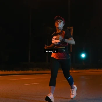 Runner Photo 8392159