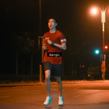 Runner Photo 8392165