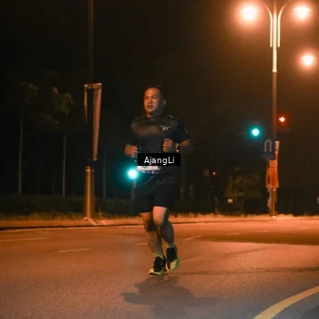 Runner Photo 8392177