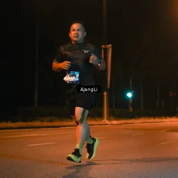 Runner Photo 8392182