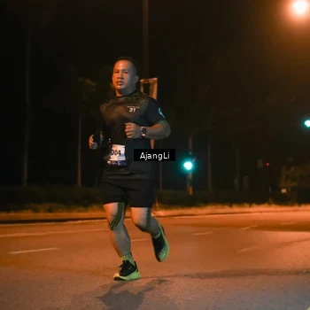 Runner Photo 8392183