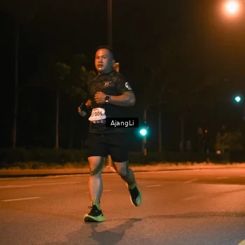 Runner Photo 8392188