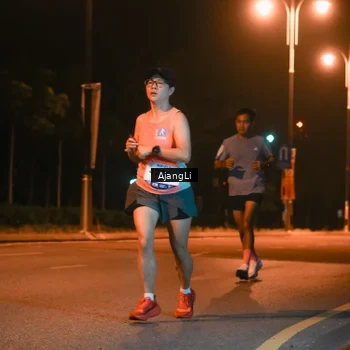 Runner Photo 8392190