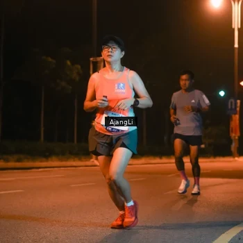 Runner Photo 8392193