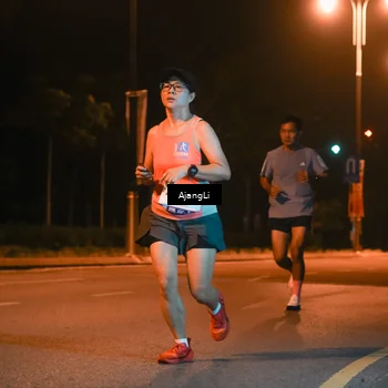Runner Photo 8392199