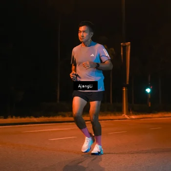 Runner Photo 8392201