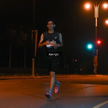 Runner Photo 8392207