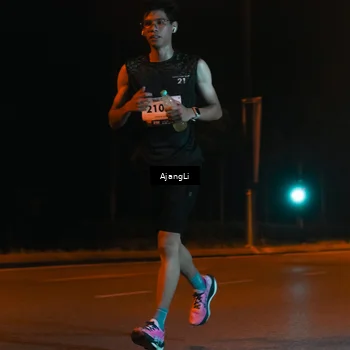 Runner Photo 8392214
