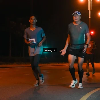 Runner Photo 8392222