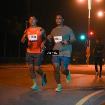 Runner Photo 8392228