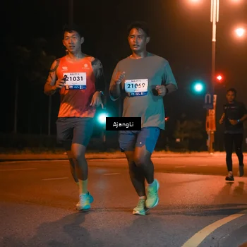 Runner Photo 8392231
