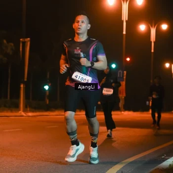 Runner Photo 8392249