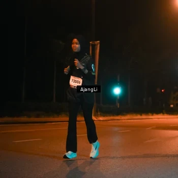 Runner Photo 8392250