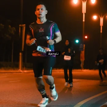 Runner Photo 8392252