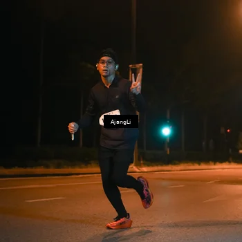 Runner Photo 8392260