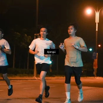 Runner Photo 8392293