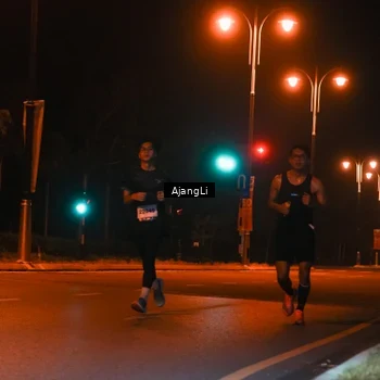 Runner Photo 8392304
