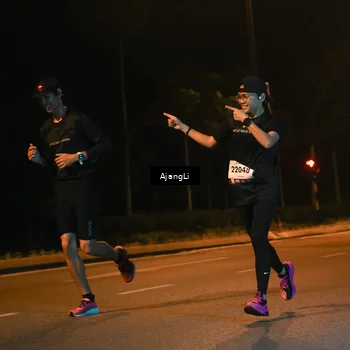 Runner Photo 8392320