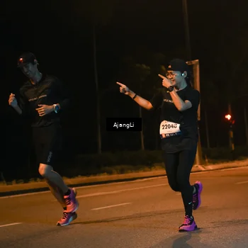Runner Photo 8392321