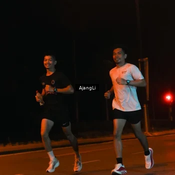 Runner Photo 8392334