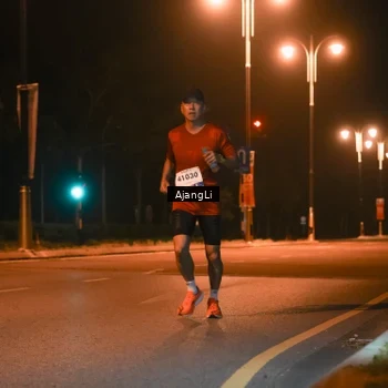 Runner Photo 8392338