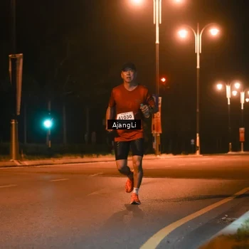 Runner Photo 8392339