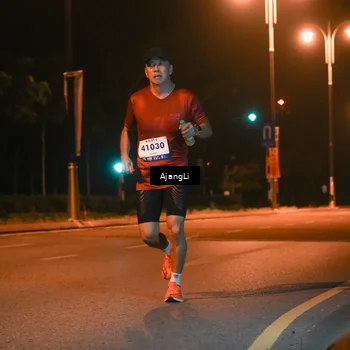Runner Photo 8392347