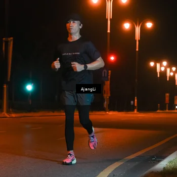 Runner Photo 8392354